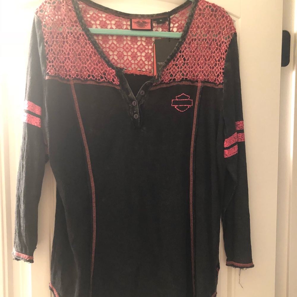 Harley Davidson woman’s XL shirt